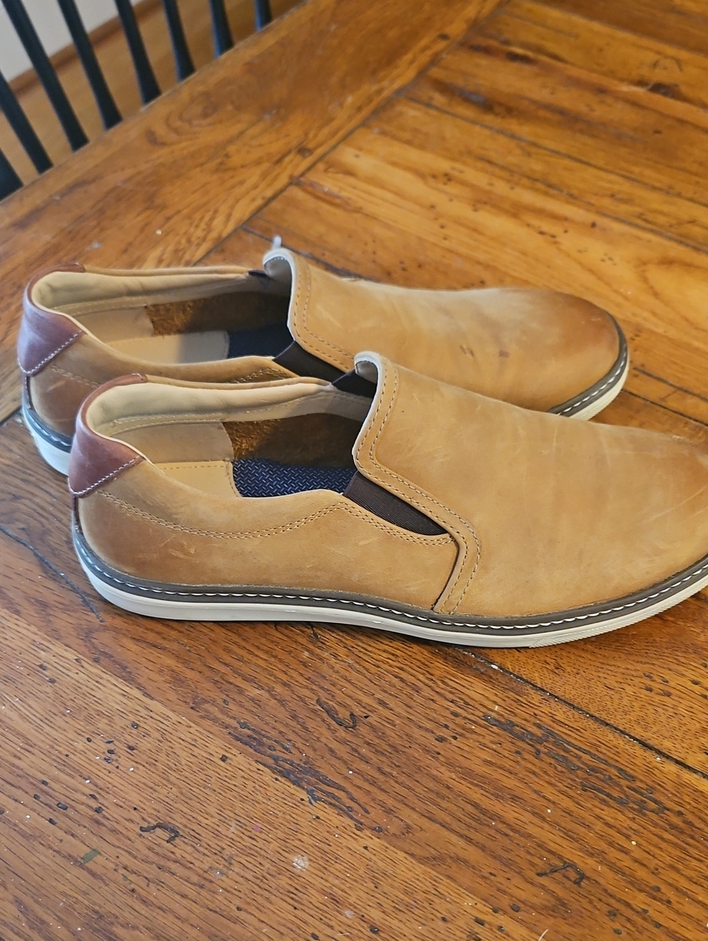 Johnston & Murphy Men's Tan Leather Slip-On Loafers